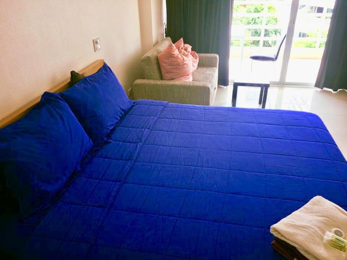 Condominum In Jomtien Beach With Sea View, Balcony And Free Wifi Паттайя Экстерьер фото