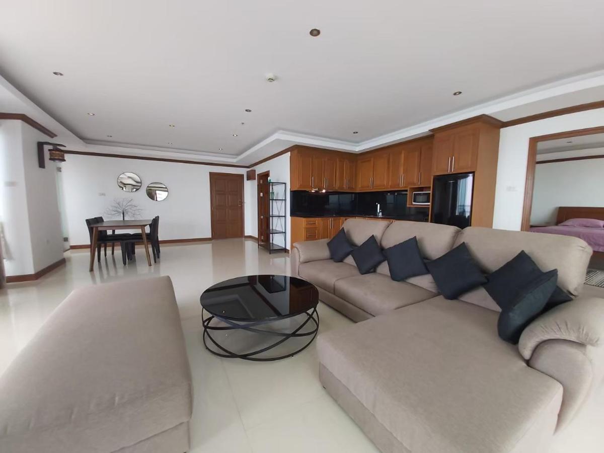 Condominum In Jomtien Beach With Sea View, Balcony And Free Wifi Паттайя Экстерьер фото