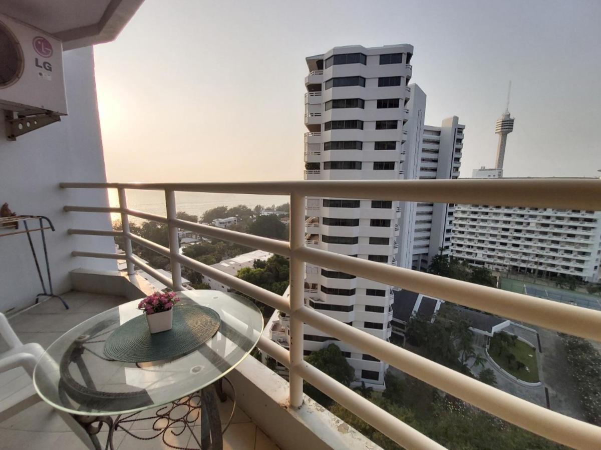Condominum In Jomtien Beach With Sea View, Balcony And Free Wifi Паттайя Экстерьер фото