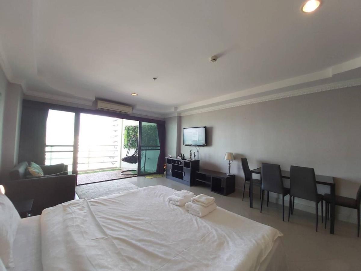 Condominum In Jomtien Beach With Sea View, Balcony And Free Wifi Паттайя Экстерьер фото